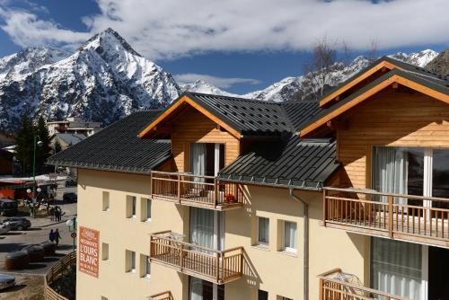 Residence Odalys L'Ours Blanc เลส์เดอซาลป์ ภายนอก รูปภาพ